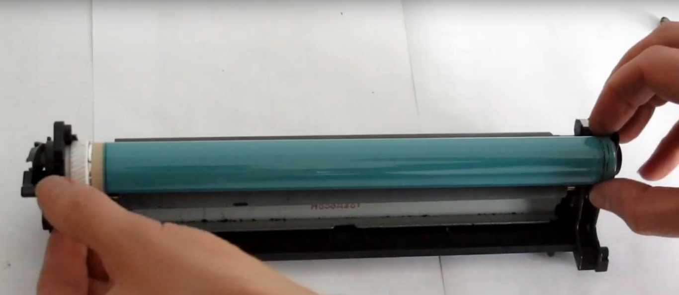 Фото лазерный принтер печатает полосами - замените барабан