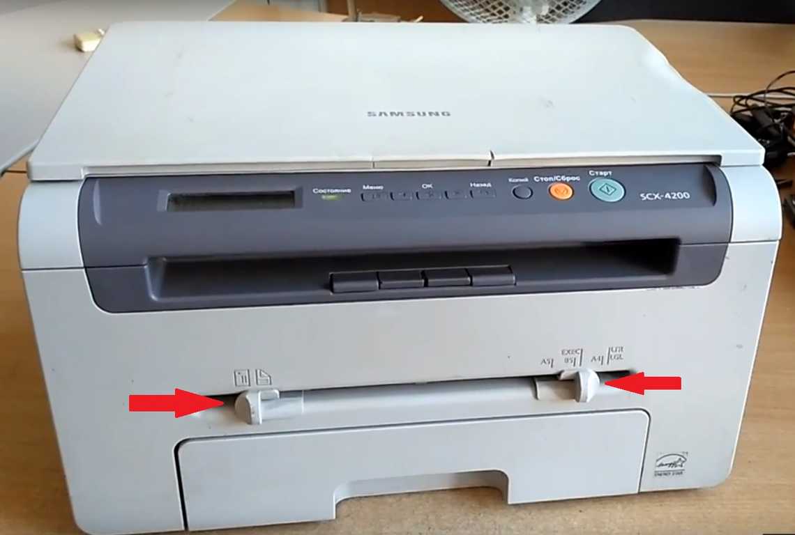 Фото принтер не берет бумагу - проверьте механизм подачи бумаги
