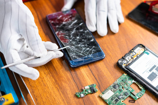 Фото ремонт смартфонів на дому